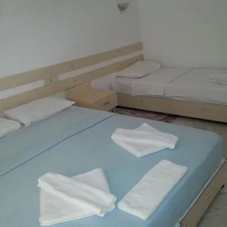 Hermess Hotell *